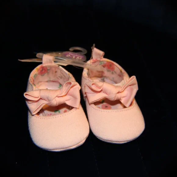 Gerber Shoes Brand New Gerber Pink Baby Shoes Months Poshmark